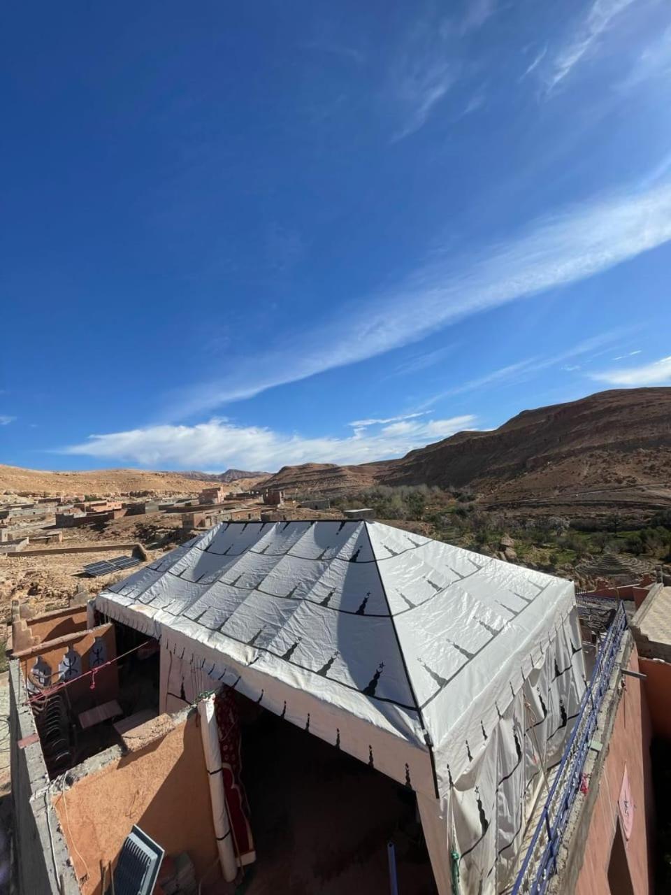 Hotel Familiale Les Grotte Ait Benhaddou Exteriér fotografie