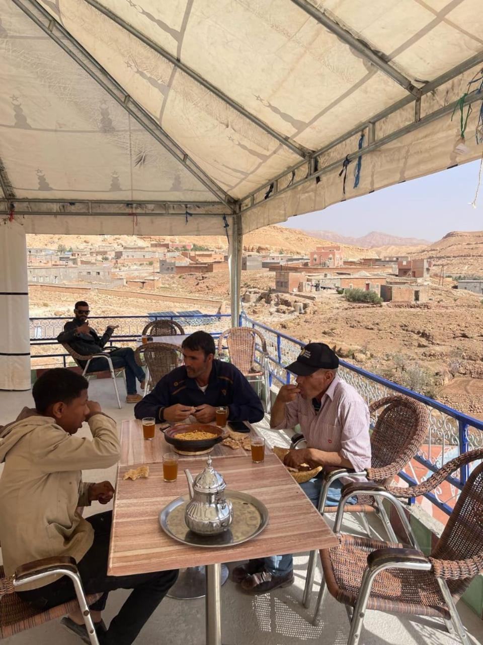 Hotel Familiale Les Grotte Ait Benhaddou Exteriér fotografie